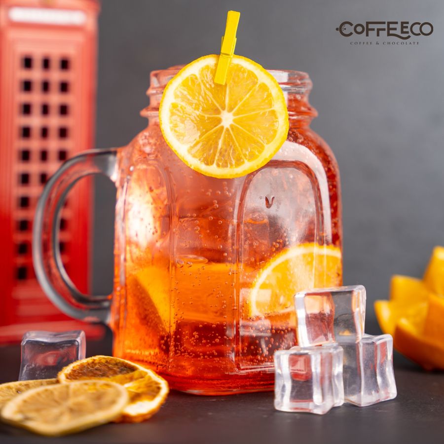 Strawberry lemonade