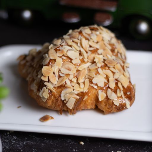 Almond croissant
